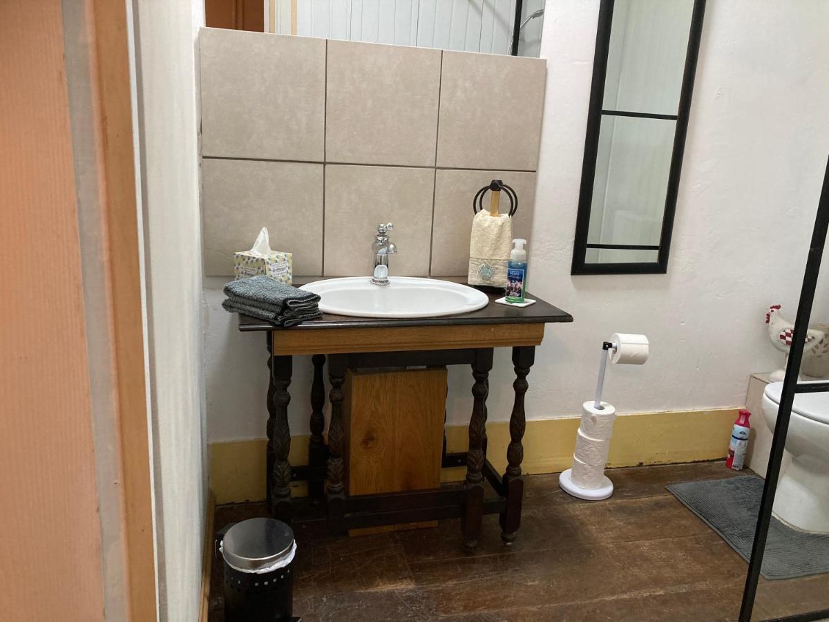Montboyer 7 Dagnaud De La Tude Our Family Farmhouse Style Home With En-Suite מראה חיצוני תמונה